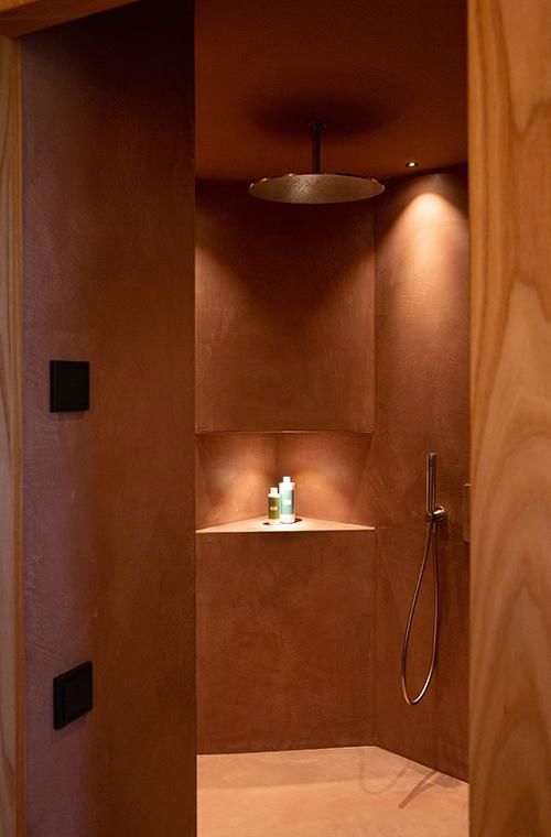 Shower Room Lux